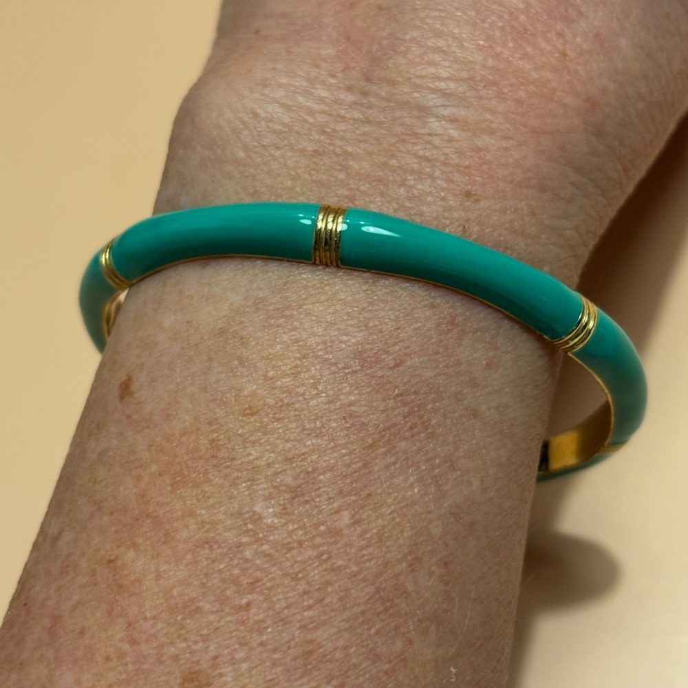 🌻J.Crew Gold Tone Teal Enamel Bamboo Design Bracelet